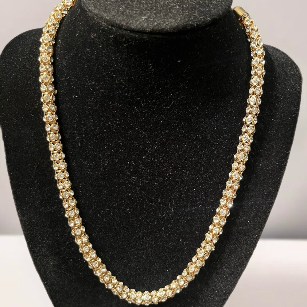 VINTAGE SIGNED ANNE KLEIN ROLLED RHINESTONE NECKLACE